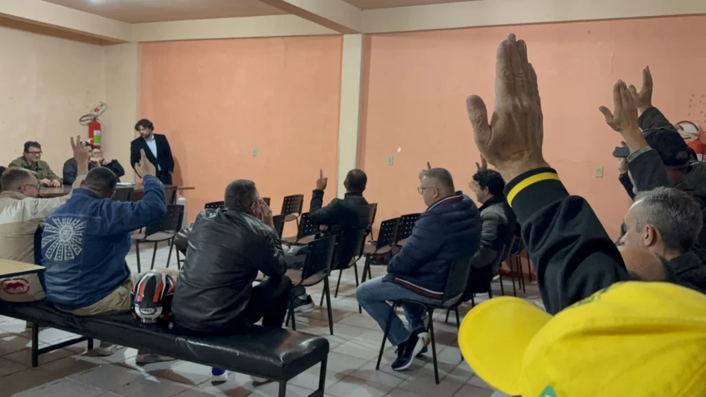 TRABALHADORES(AS) DA VISAC APROVAM ACORDO COLETIVO E GARANTEM TICKET ALIMENTAÇÃO NAS FÉRIAS