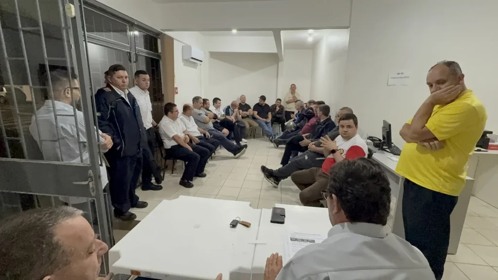 TRABALHADORES DA VIAÇÃO MONTENEGRO REPROVAM PROPOSTA: ACORDO COLETIVO SEGUE EM ABERTO